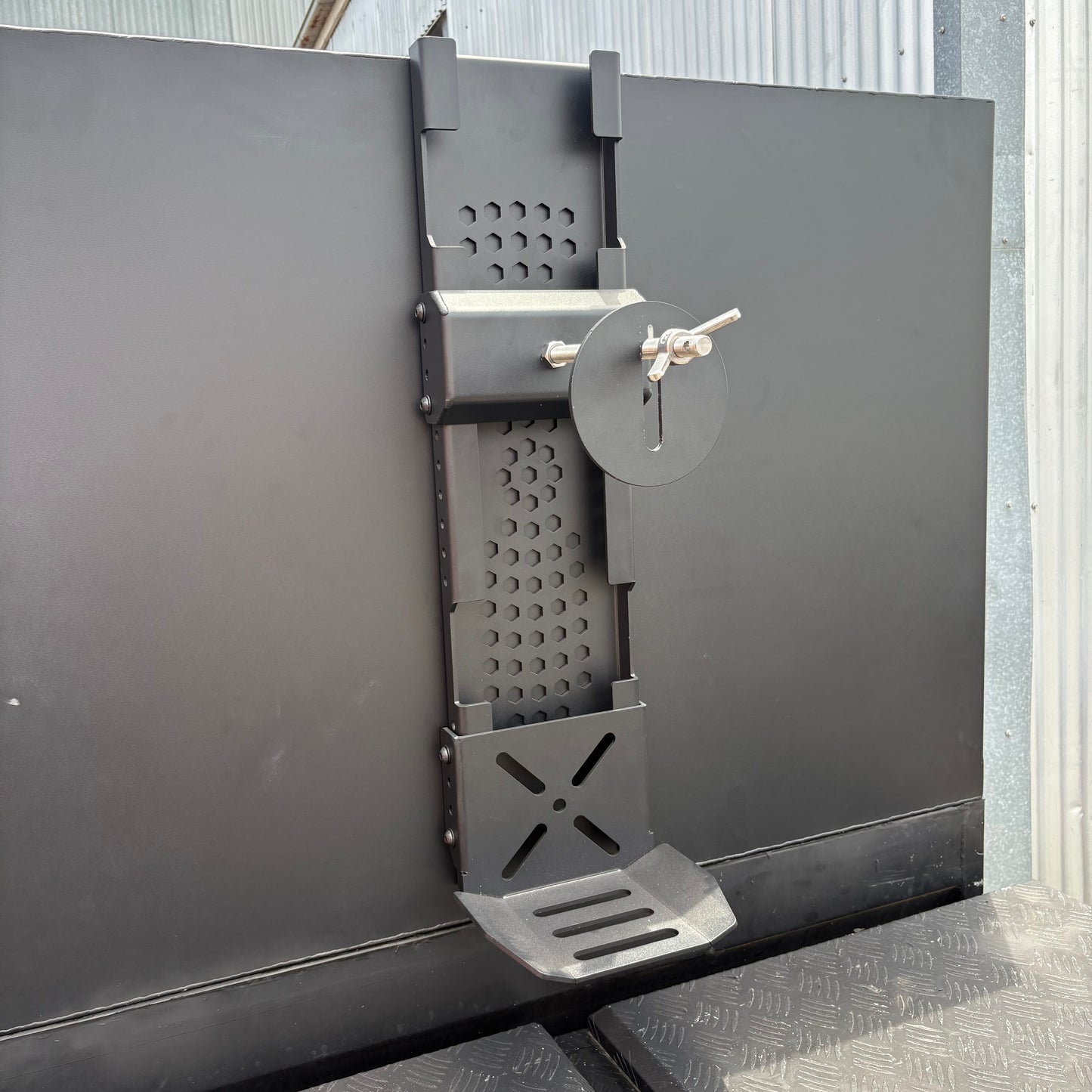 Spare Wheel Carrier - Adjustable Type 1